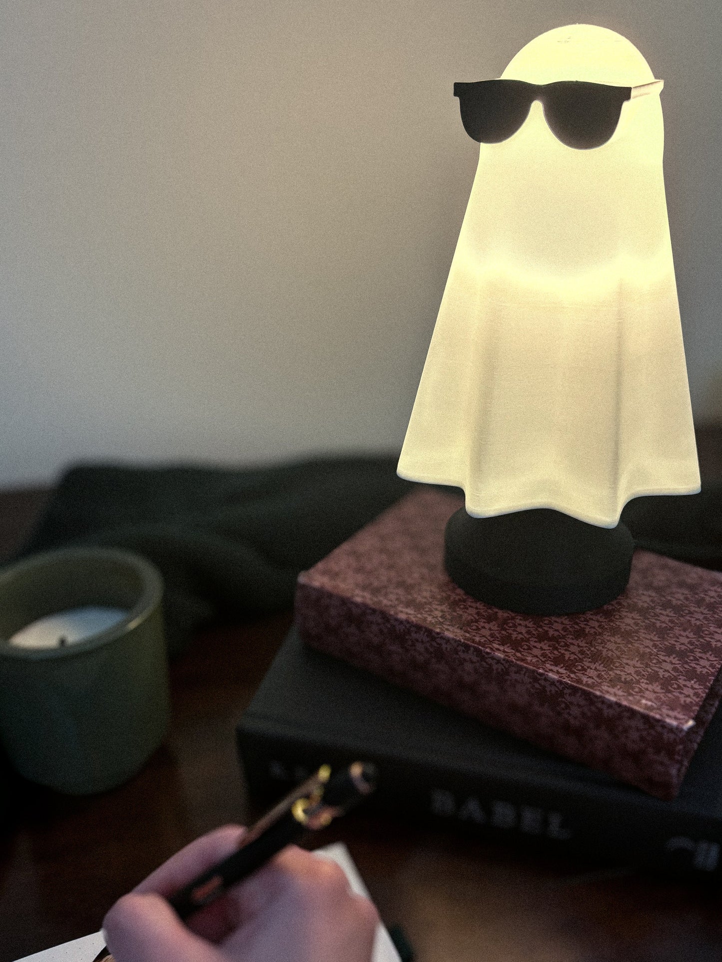 Large Cool Ghost Lamp - 3D Printed
