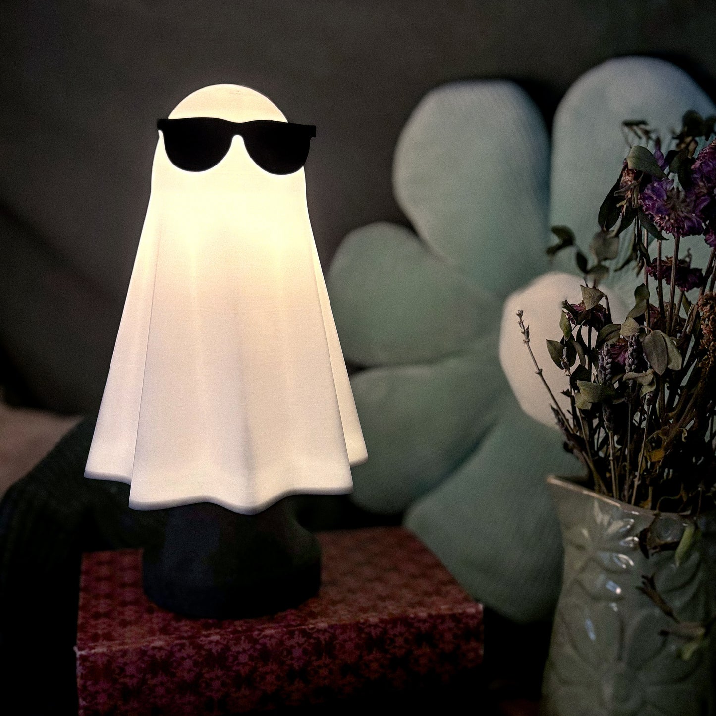 Large Cool Ghost Lamp - 3D Printed